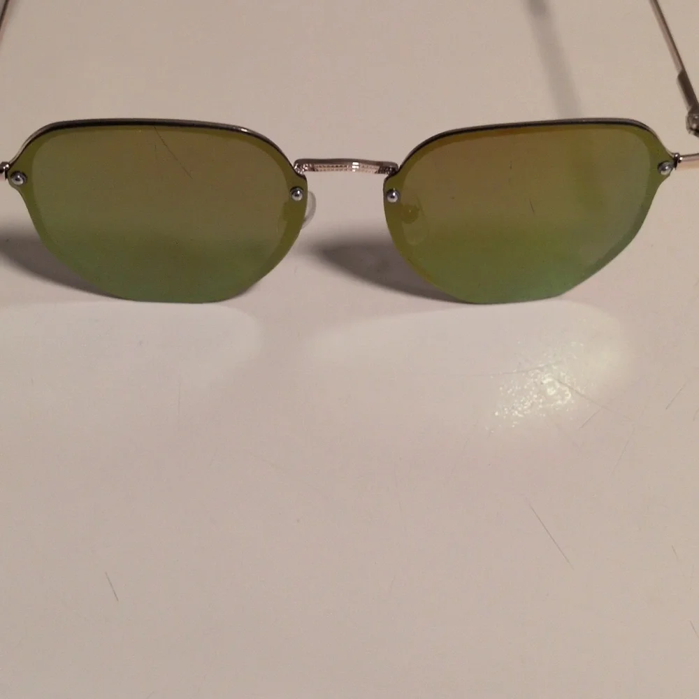 Gold Framed -‎ Tinted Sunglasses